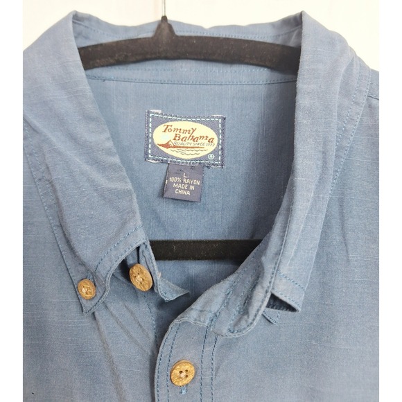 Tommy Bahama 100% Rayon Button Up Wood Button Shirt Blue Long Sleeve Sz Large - Picture 3 of 6